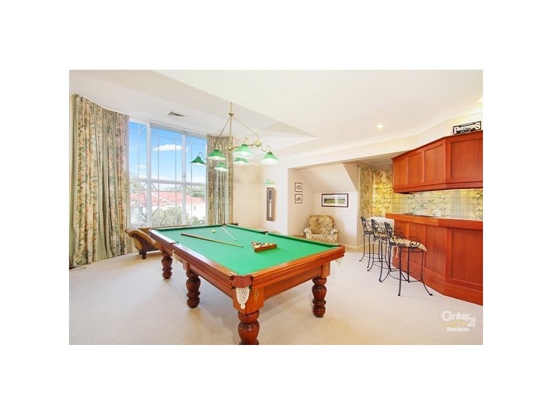 19 Penderlea Drive, West Pennant Hills NSW 2125