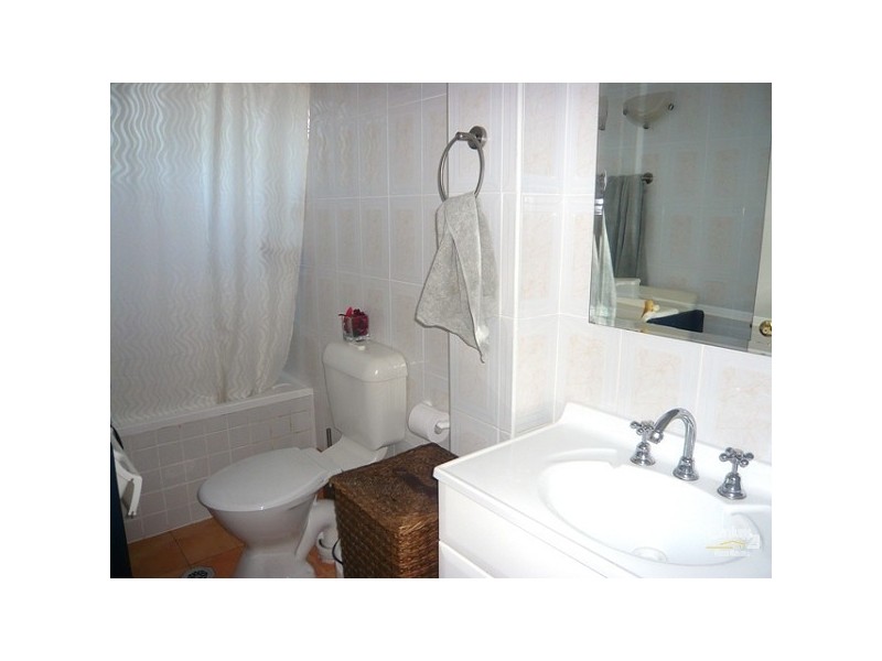 Flat 4A Matthew Way, West Pennant Hills NSW 2125