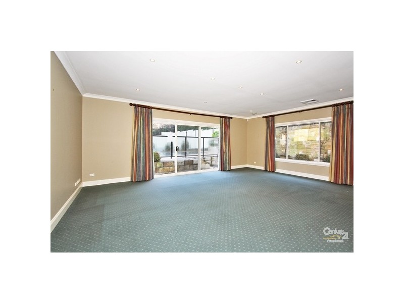 20 Highs Road, West Pennant Hills NSW 2125