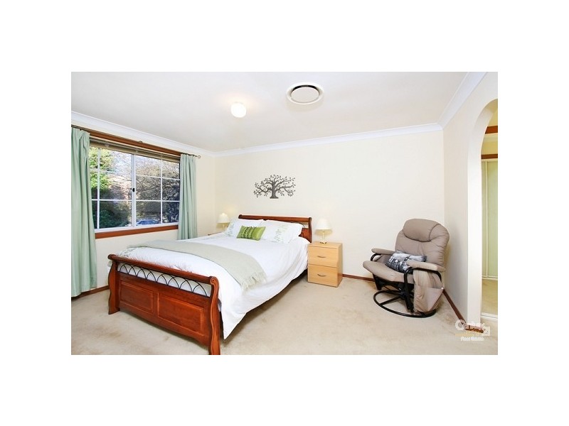 6 Glentrees Place, Cherrybrook NSW 2126