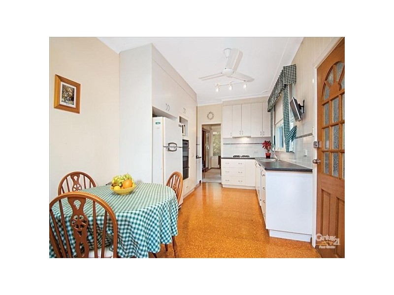 42 Castle Hill Road, West Pennant Hills NSW 2125