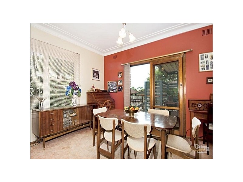 42 Castle Hill Road, West Pennant Hills NSW 2125