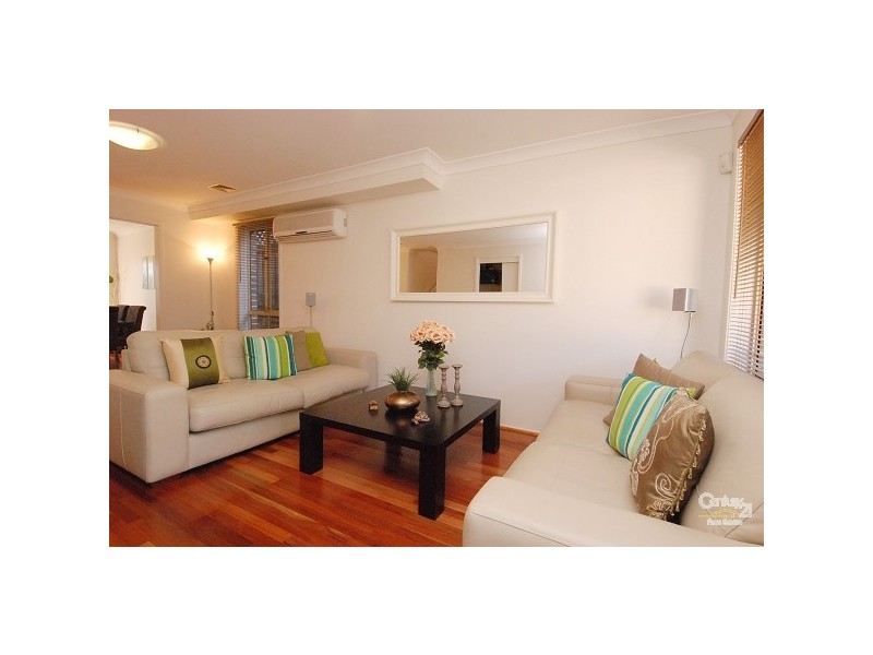 2/103 Oratava Ave, West Pennant Hills NSW 2125