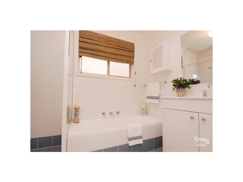 2/103 Oratava Ave, West Pennant Hills NSW 2125