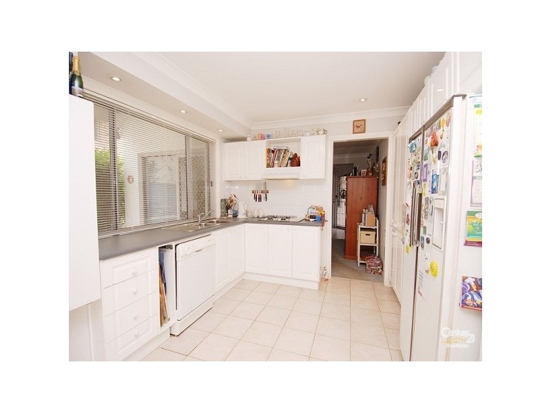 13 Fernbrook Place, Castle Hill NSW 2154