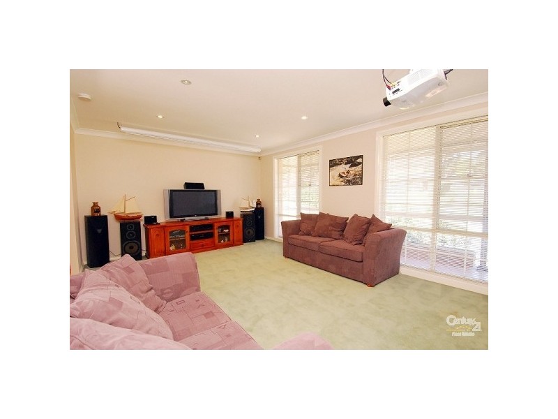 6 Josephine Crescent, Cherrybrook NSW 2126