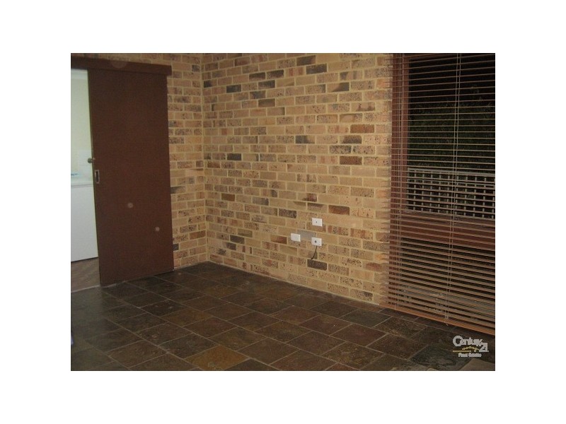 16 Leigh Place, West Pennant Hills NSW 2125