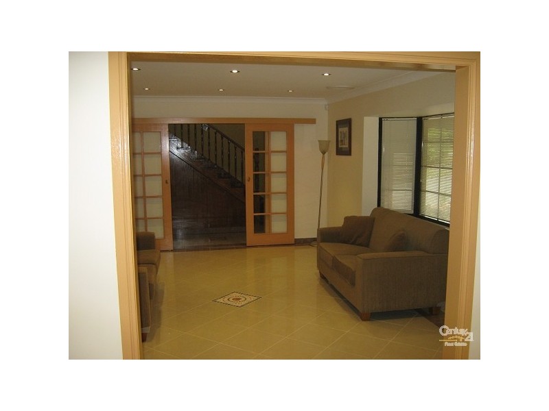 34 Francis Greenway Drive, Cherrybrook NSW 2126