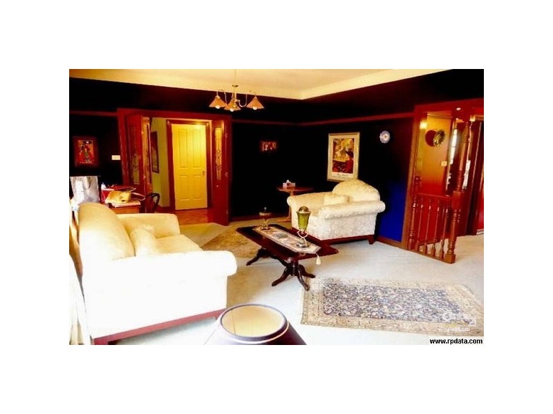 27 Royal Oak Place, West Pennant Hills NSW 2125