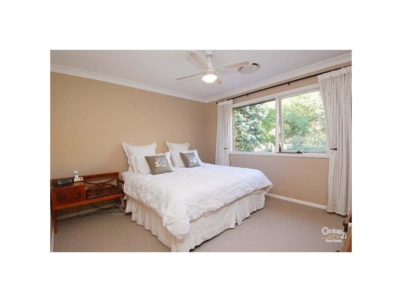 12 Larchmont Place, West Pennant Hills NSW 2125