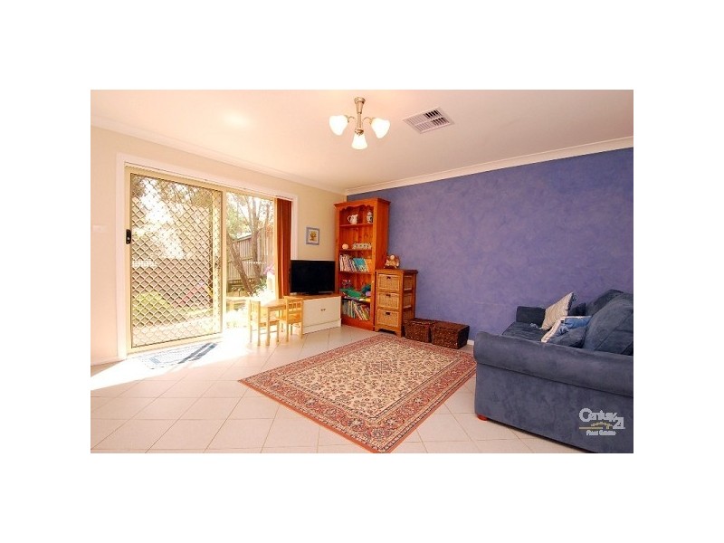 17A Oakhill Drive, Castle Hill NSW 2154