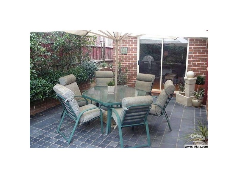 1 Thomas Wilkinson Avenue, Dural NSW 2158