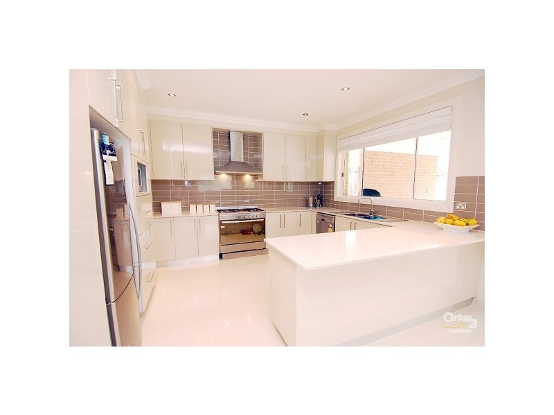 35 Featherwood Avenue, Cherrybrook NSW 2126