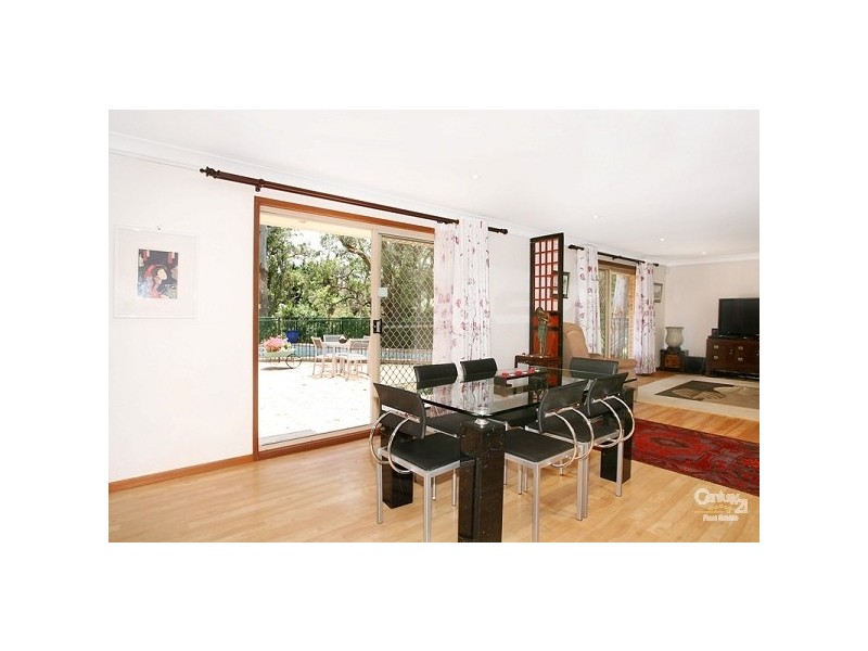 8 Woodlark Place, Castle Hill NSW 2154