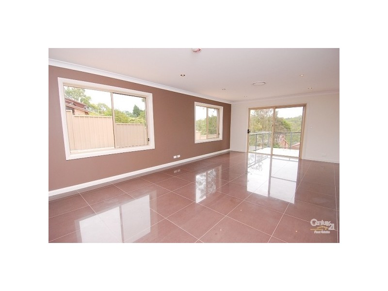 18 Pogson Drive, Cherrybrook NSW 2126