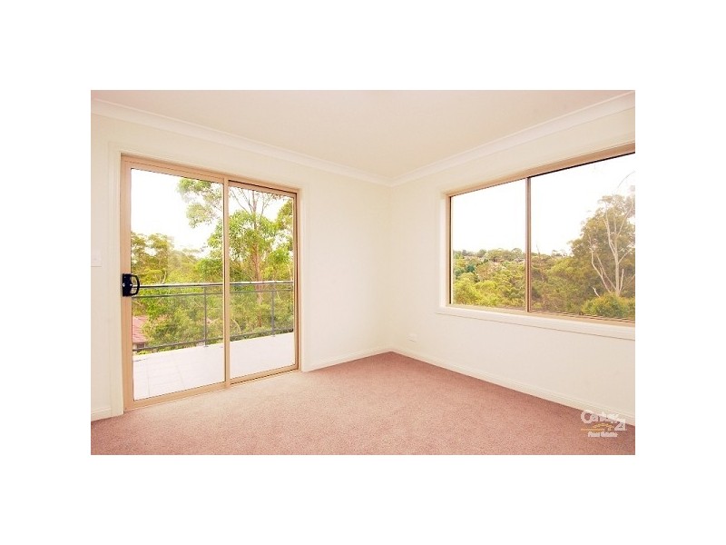 18 Pogson Drive, Cherrybrook NSW 2126