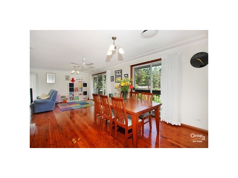 6 Read Place, West Pennant Hills NSW 2125