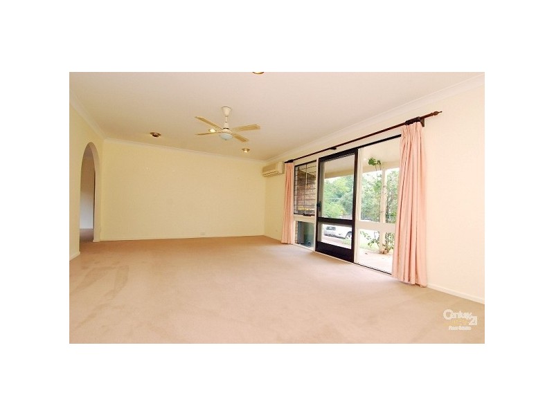 77 Cedarwood Dr, Cherrybrook NSW 2126