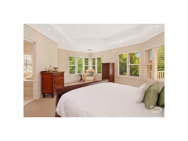 5 Carnarvon Avenue, Glenhaven NSW 2156