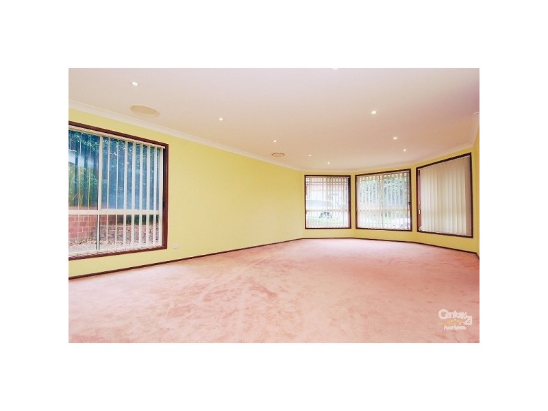 6 Millstream Grove, Dural NSW 2158