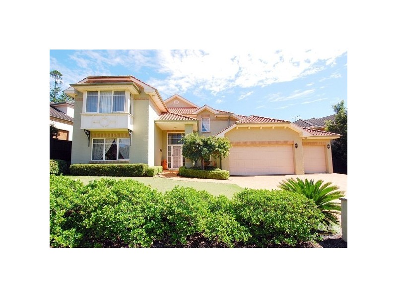 18 Kambah Place, West Pennant Hills NSW 2125