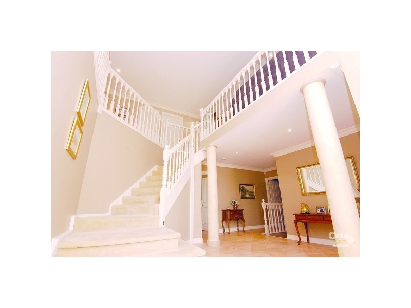 18 Kambah Place, West Pennant Hills NSW 2125