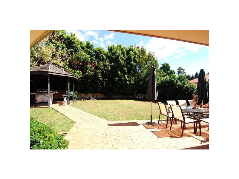 18 Kambah Place, West Pennant Hills NSW 2125