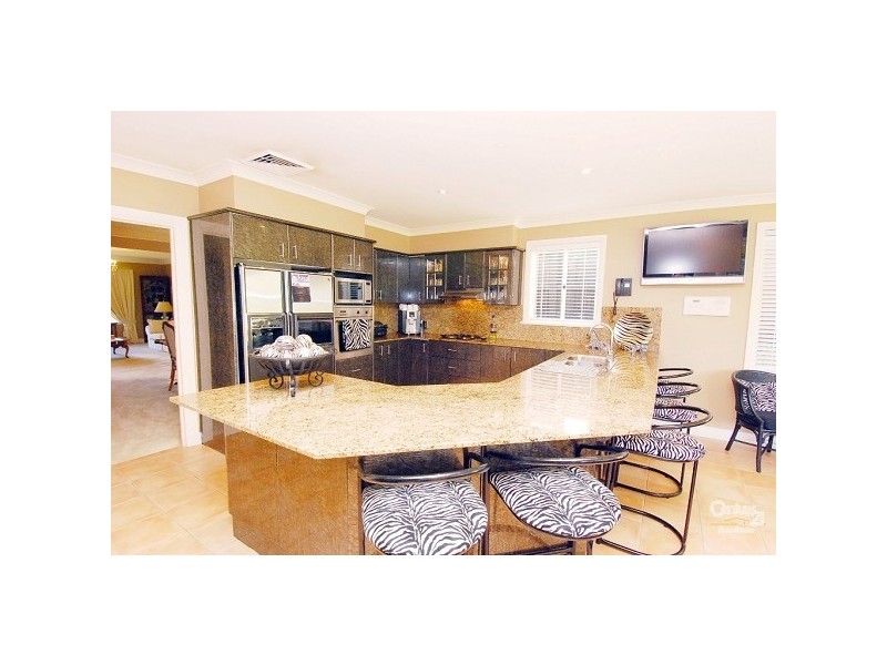 18 Kambah Place, West Pennant Hills NSW 2125