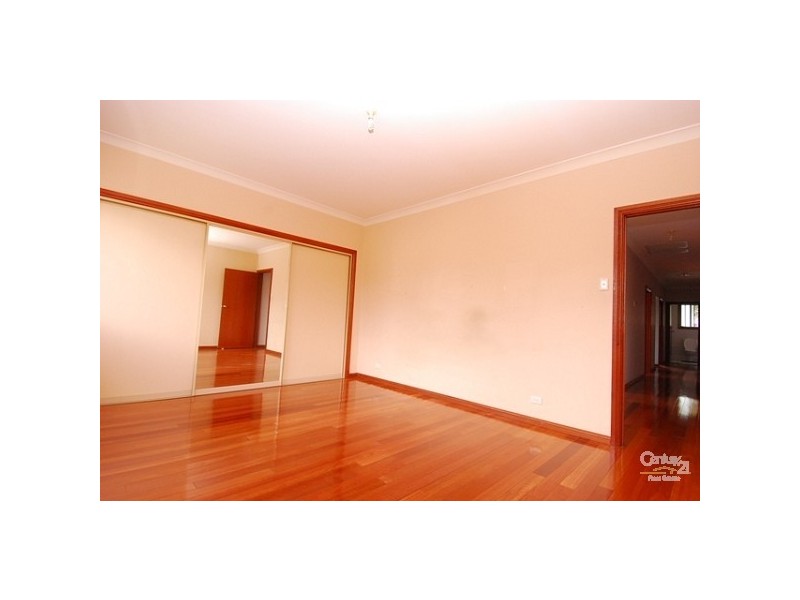 11 Peter Street, Baulkham Hills NSW 2153