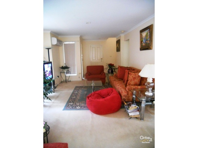 9 Tennyson Drive, Cherrybrook NSW 2126