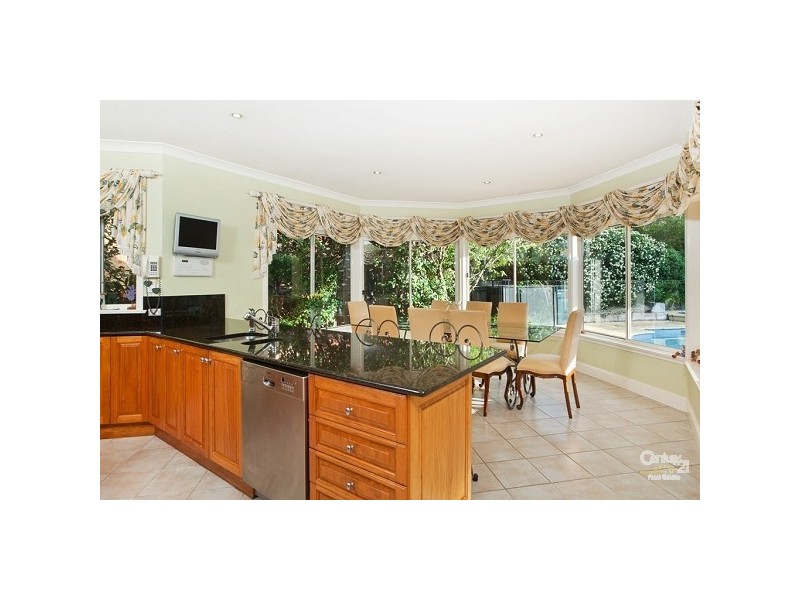 1 Rodney Place, West Pennant Hills NSW 2125