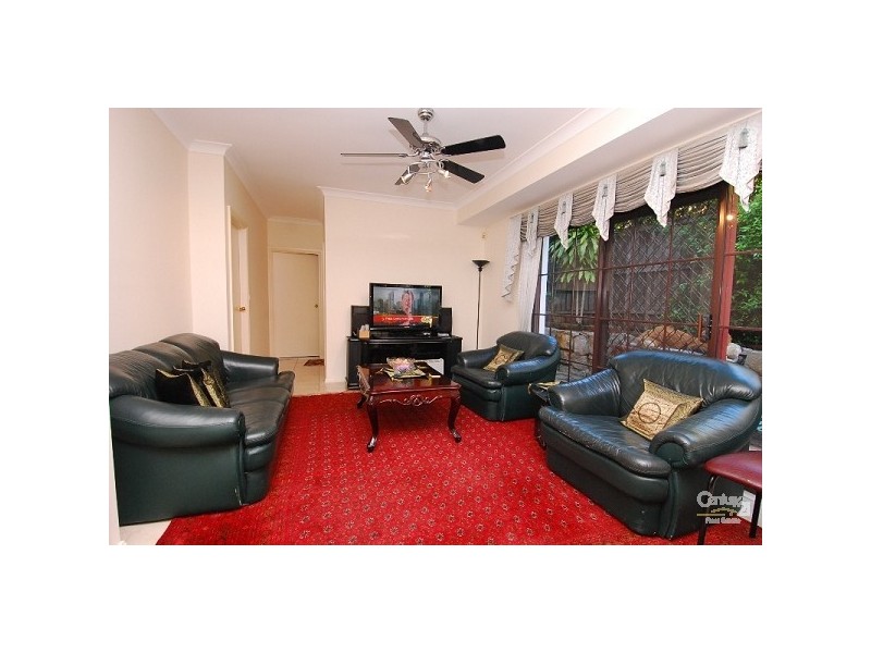 15 Deakin Place, West Pennant Hills NSW 2125