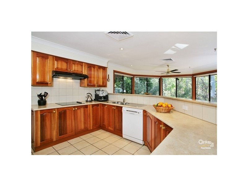 2 Rosella Way, West Pennant Hills NSW 2125