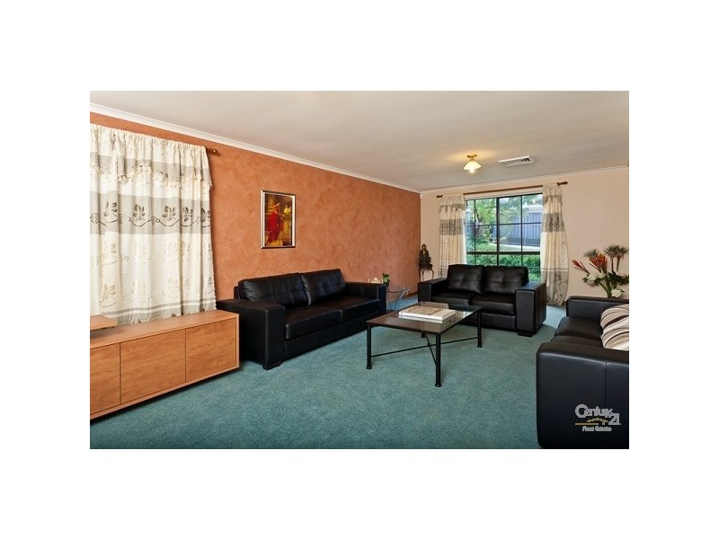 42 Powys Circuit, Castle Hill NSW 2154