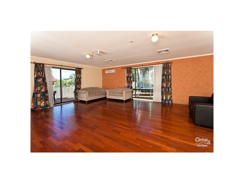 42 Powys Circuit, Castle Hill NSW 2154