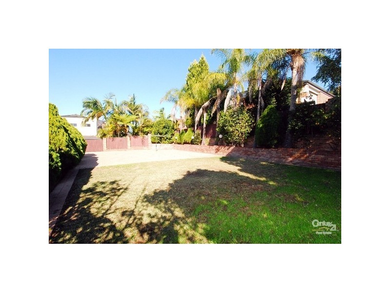 19 Deakin Place, West Pennant Hills NSW 2125