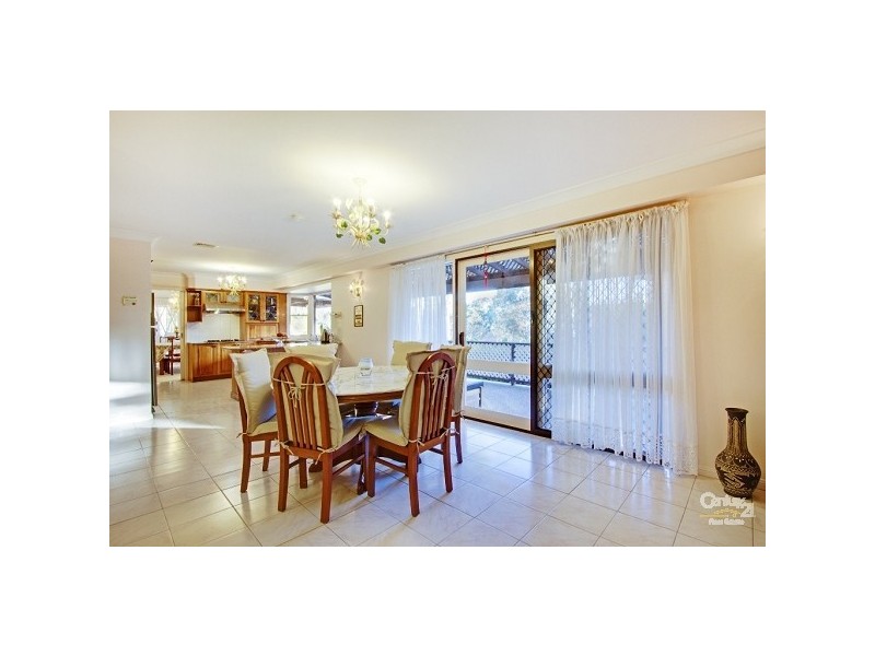 2 Fairgreen Place, Castle Hill NSW 2154