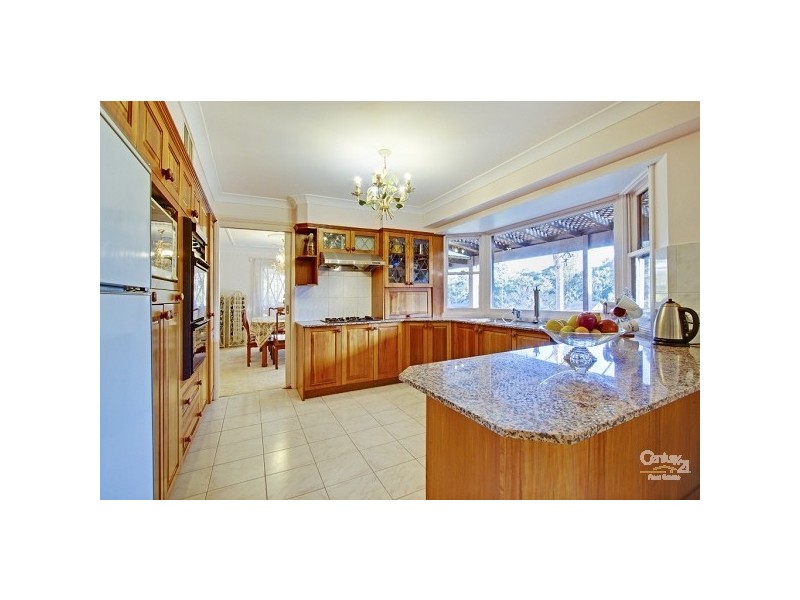 2 Fairgreen Place, Castle Hill NSW 2154