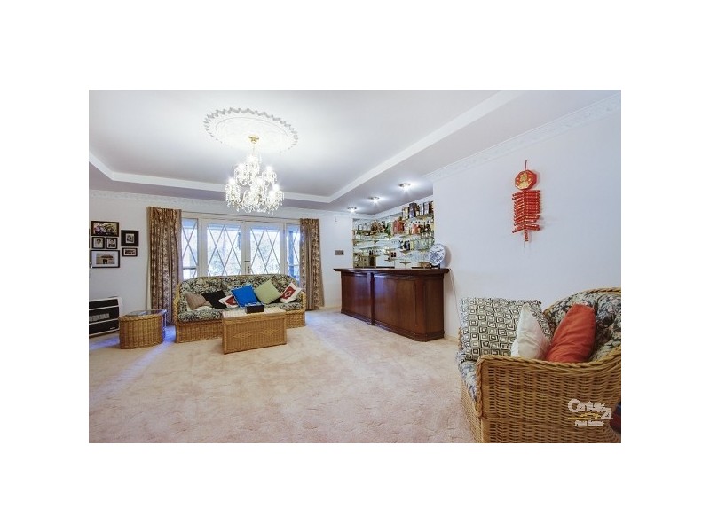 2 Fairgreen Place, Castle Hill NSW 2154