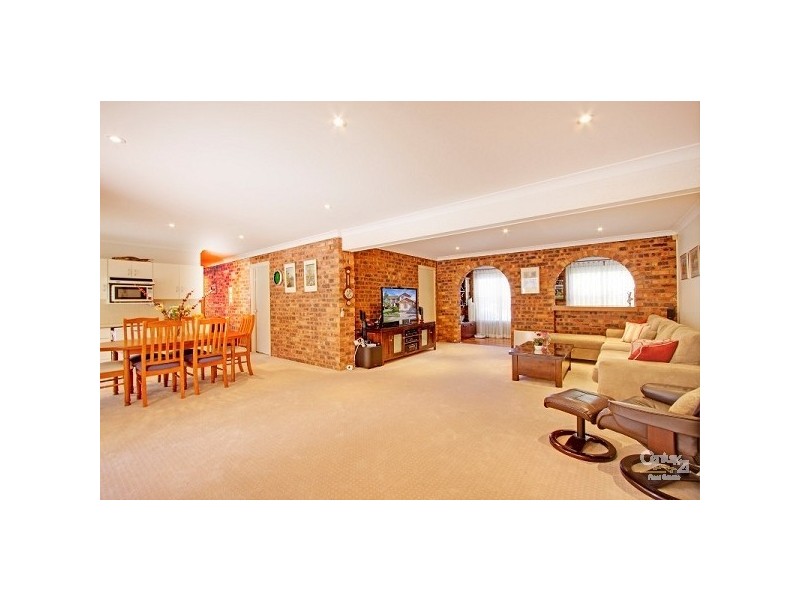 30 Pogson Drive, Cherrybrook NSW 2126