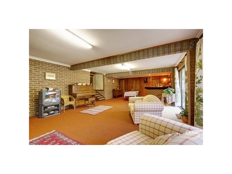 12 Thompson Close, West Pennant Hills NSW 2125