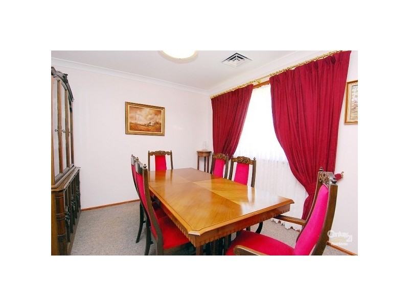 5 Thompson Close, West Pennant Hills NSW 2125