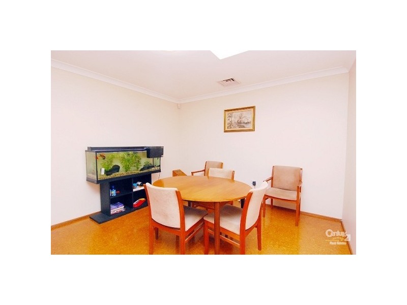 5 Thompson Close, West Pennant Hills NSW 2125