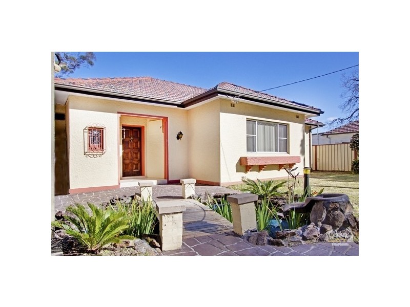 13 Castle Hill Road, West Pennant Hills NSW 2125