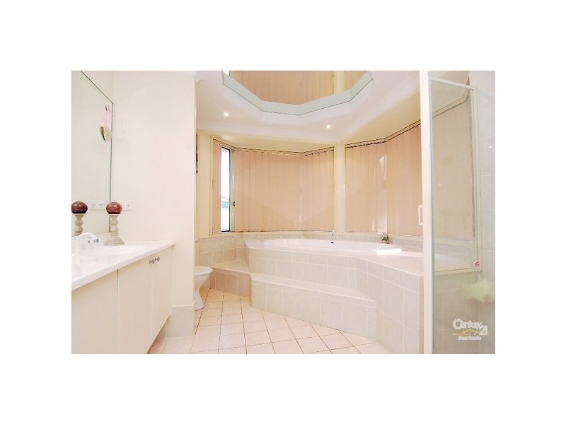 12 Lockyer Close, Dural NSW 2158