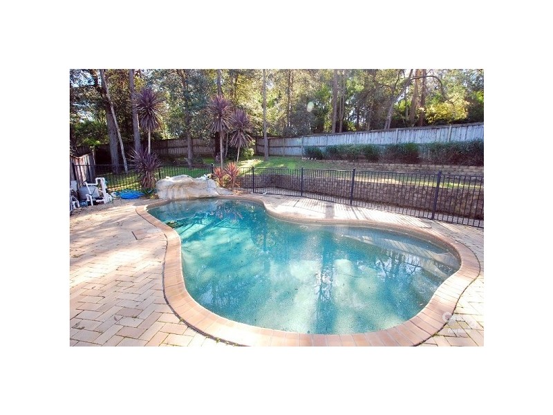 12 Lockyer Close, Dural NSW 2158