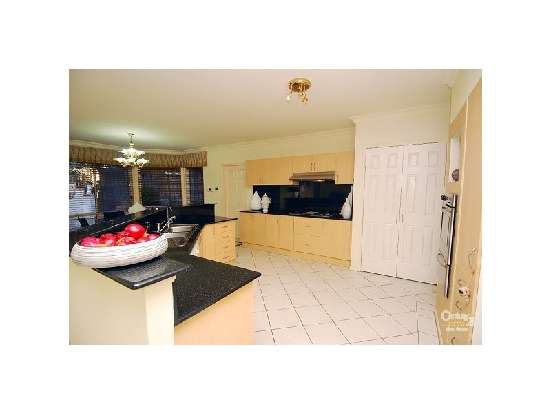 18 Claridge Close, Cherrybrook NSW 2126