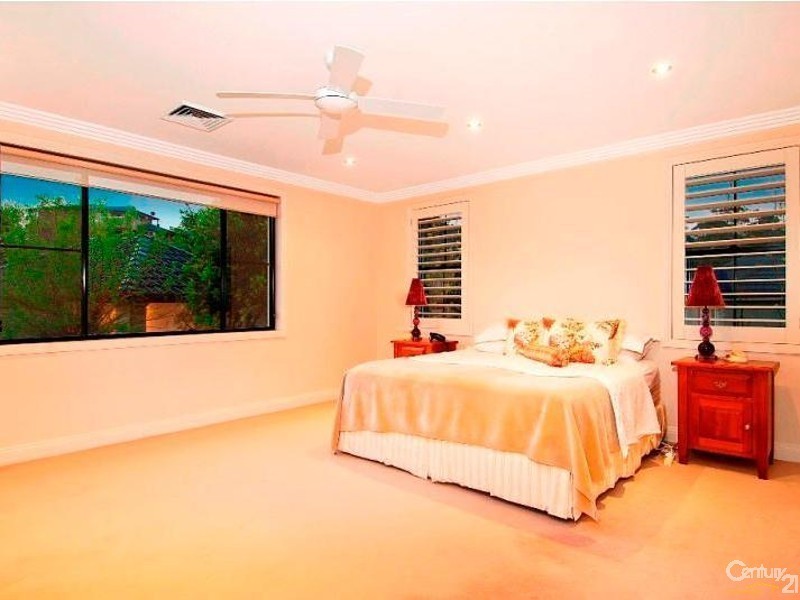 20 Bredon Avenue, West Pennant Hills NSW 2125