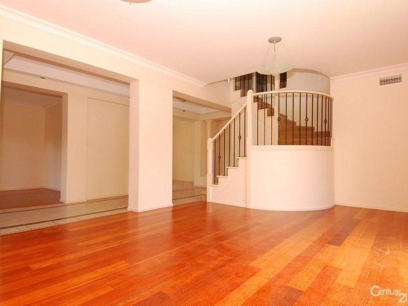 15 Highbrook Place, Castle Hill NSW 2154