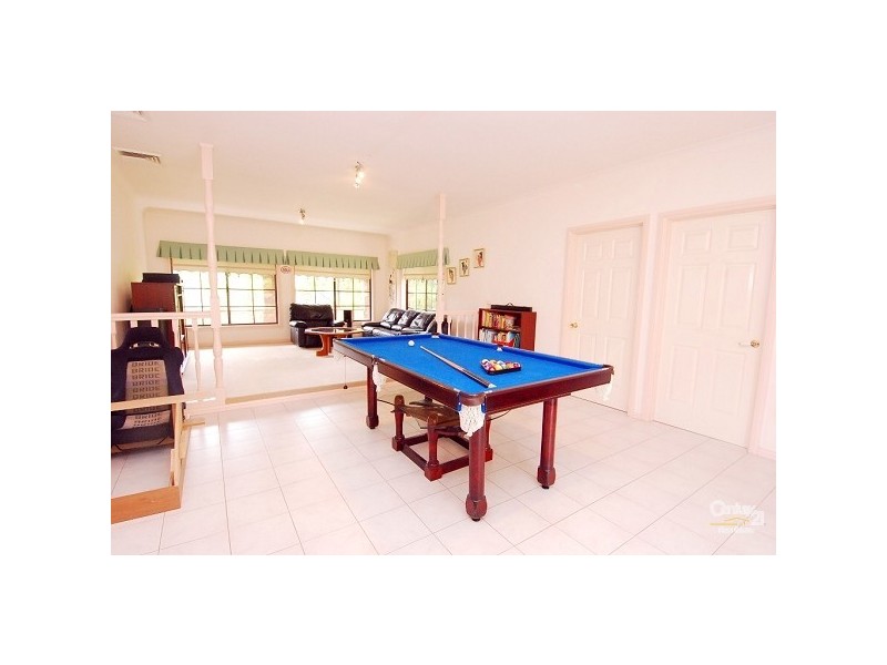 10 Salisbury Downs Drive, West Pennant Hills NSW 2125